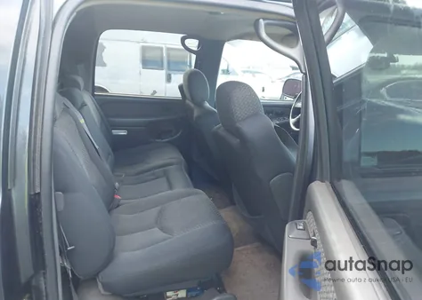 2003 Chevrolet Avalanche 1500 from USA, damaged, VIN 3GNEC13T23G266832